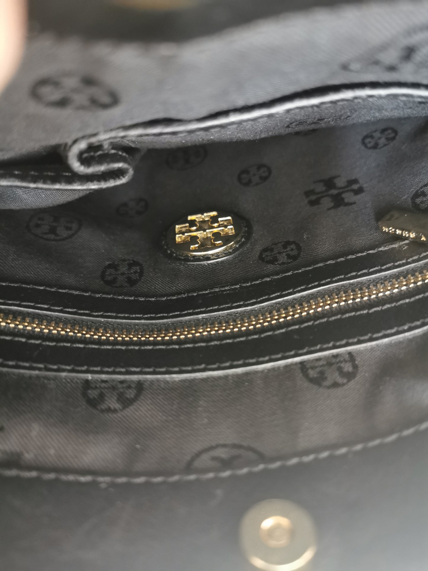 #26 Tory Burch Messenger Bag