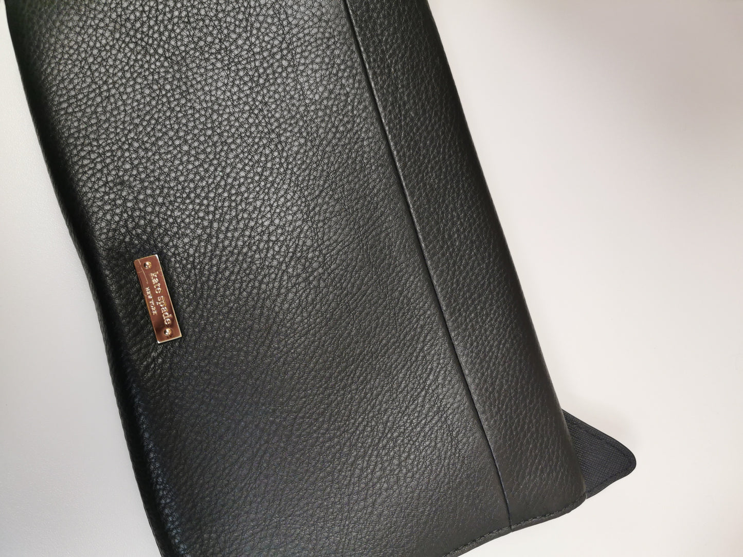 25-67 Kate Spade Blaze a Trail Clutch - Chic Thrills 