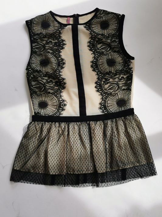 26-112 Imperial Blk/Cream Lacey Top L - Chic Thrills 