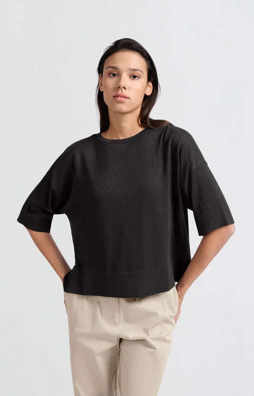 Yaya Knit T-Shirt - Chic Thrills 